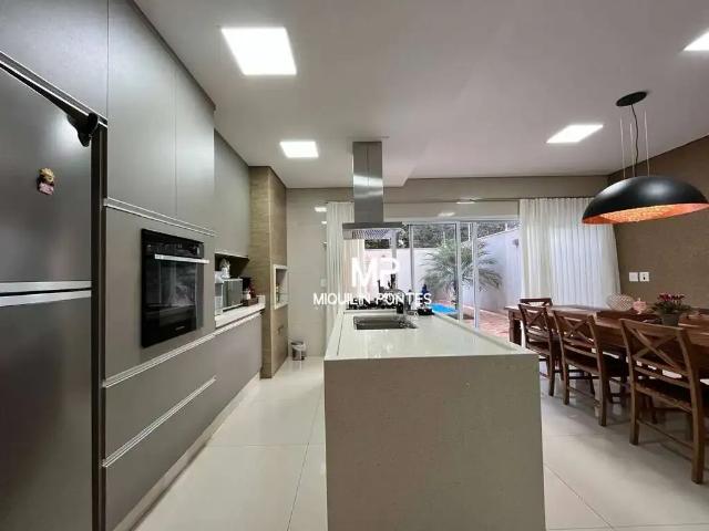 Casa / Sobrado para Venda em Jaboticabal/SP Jardim Monterrey 3 Quartos