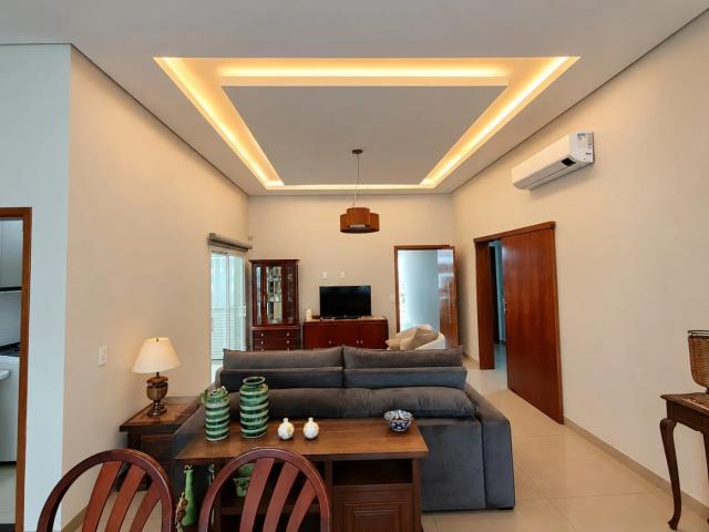 Casa / Sobrado para Venda em Jaboticabal/SP Jardim Monterrey 3 Quartos