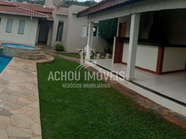 Casa / Sobrado para Venda em Jaboticabal/SP Jardim Nova Aparecida 3 Quartos
