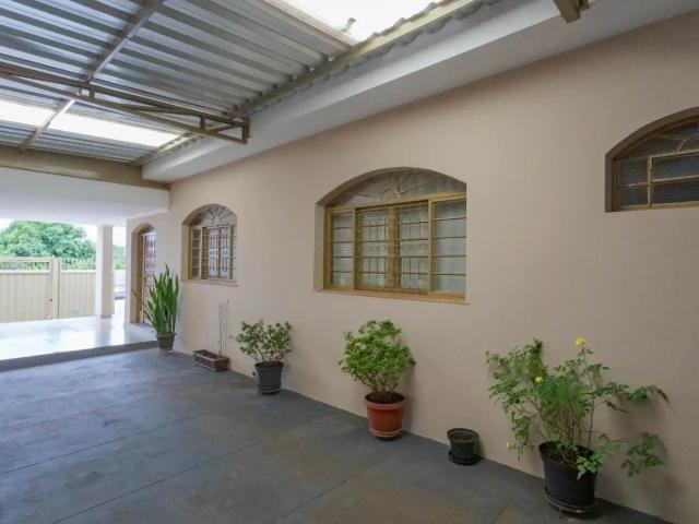 Casa / Sobrado para Venda em Jaboticabal/SP Jardim Santa Rita 3 Quartos