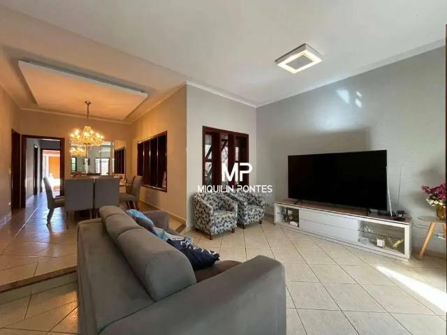 Casa / Sobrado para Venda em Jaboticabal/SP Jardim Santa Rita 3 Quartos
