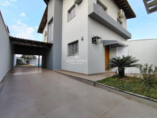 Casa / Sobrado para Venda em Jaboticabal/SP Jardim Santa Rita 4 Quartos