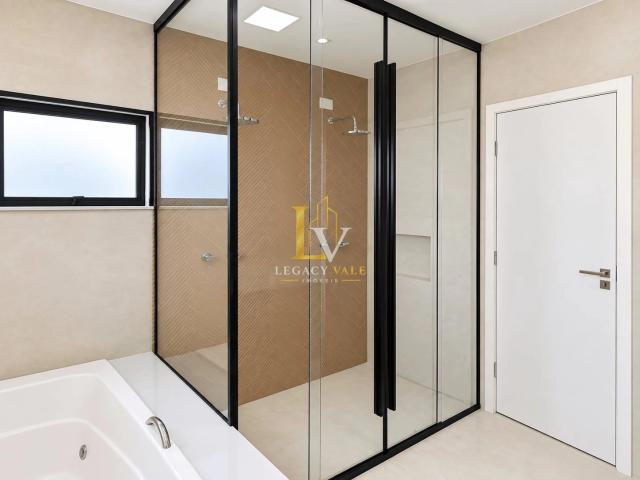Casa / Sobrado para Venda em Jacareí/SP Condomínio Residencial Fogaça 4 Quartos
