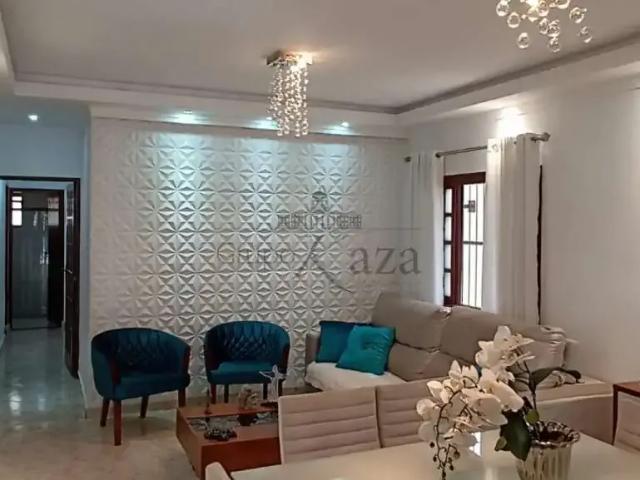 Casa / Sobrado para Venda em Jacareí/SP Cidade Jardim 3 Quartos