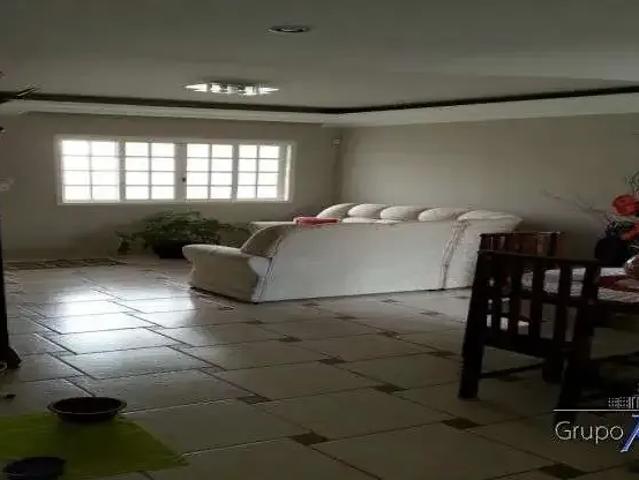 Casa / Sobrado para Venda em Jacareí/SP Cidade Jardim 3 Quartos