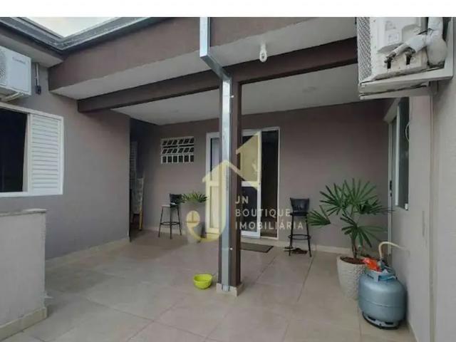 Casa / Sobrado para Venda em Jacareí/SP Jardim Maria Amélia 3 Quartos