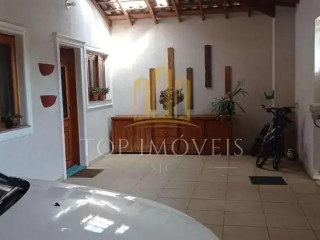 Casa / Sobrado para Venda em Jacareí/SP Jardim Mesquita 3 Quartos