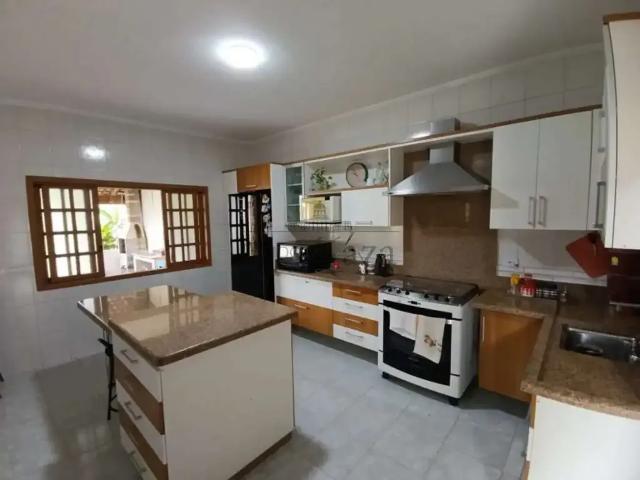 Casa / Sobrado para Venda em Jacareí/SP Jardim Altos de Santana I 2 Quartos