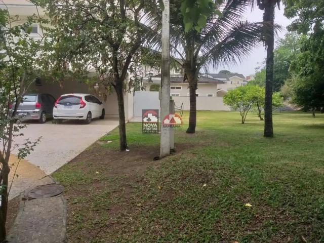 Casa / Sobrado para Venda em Jacareí/SP Jardim Altos de Santana II 4 Quartos