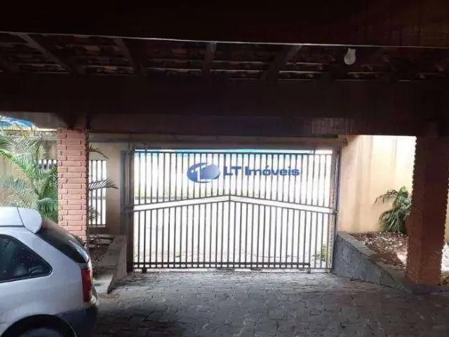 Casa / Sobrado para Venda em Jacareí/SP Jardim América 4 Quartos