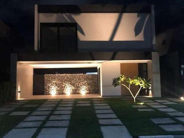 Casa / Sobrado para Venda em Jacareí/SP Jardim Califórnia 3 Quartos