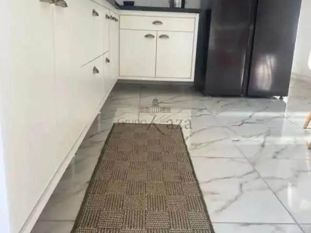 Casa / Sobrado para Venda em Jacareí/SP Jardim Califórnia 2 Quartos