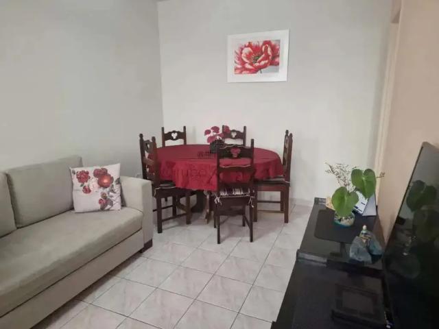 Casa / Sobrado para Venda em Jacareí/SP Jardim Califórnia 2 Quartos