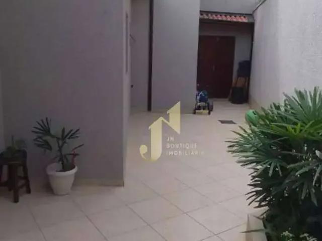 Casa / Sobrado para Venda em Jacareí/SP Jardim das Oliveiras 3 Quartos
