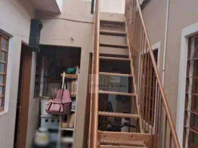 Casa / Sobrado para Venda em Jacareí/SP Jardim Emília 3 Quartos