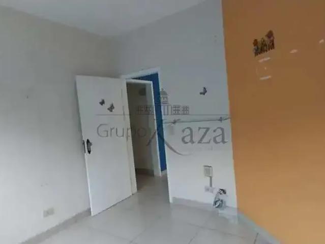 Casa / Sobrado para Venda em Jacareí/SP Jardim Flórida 3 Quartos