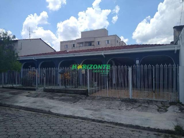 Casa / Sobrado para Venda em Jacareí/SP Jardim Flórida 5 Quartos