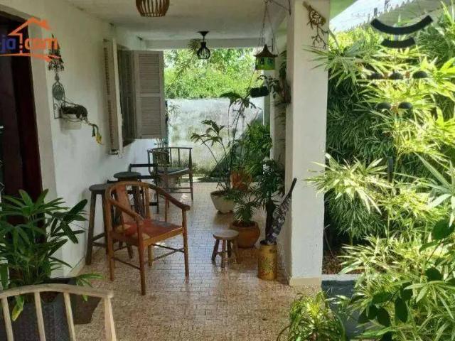 Casa / Sobrado para Venda em Jacareí/SP Jardim Jacinto 3 Quartos