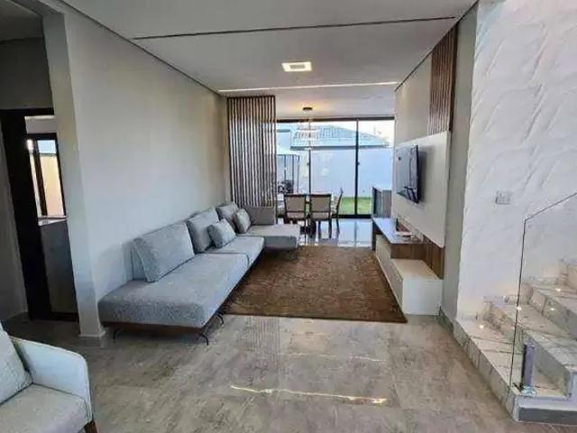Casa / Sobrado para Venda em Jacareí/SP Jardim Jacinto 3 Quartos
