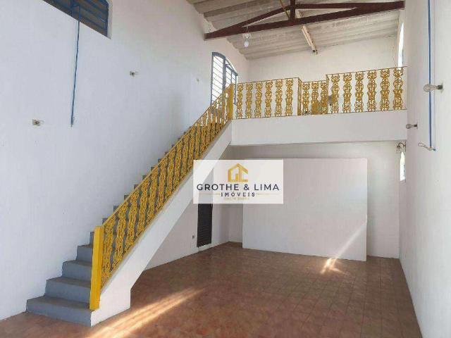 Casa / Sobrado para Venda em Jacareí/SP Jardim Jacinto 4 Quartos
