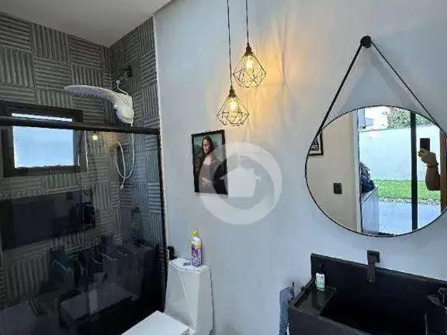 Casa / Sobrado para Venda em Jacareí/SP Jardim Jacinto 4 Quartos