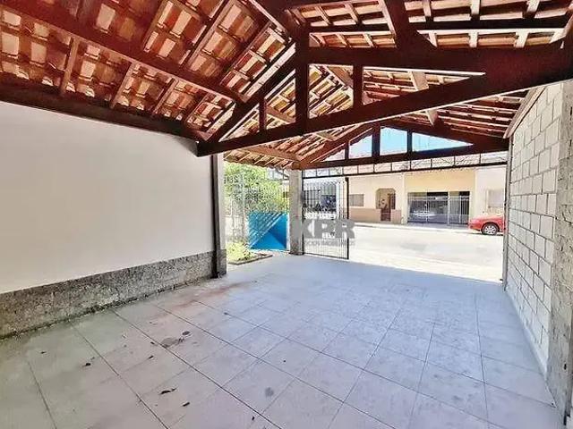 Casa / Sobrado para Venda em Jacareí/SP Jardim Paraíba 3 Quartos