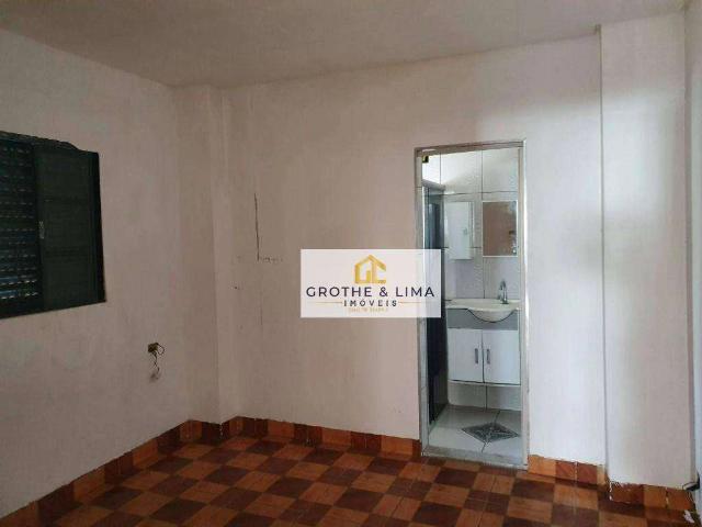 Casa / Sobrado para Venda em Jacareí/SP Jardim Primavera 4 Quartos