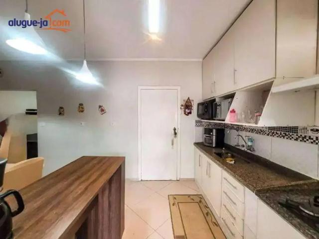 Casa / Sobrado para Venda em Jacareí/SP Jardim Santa Maria 6 Quartos