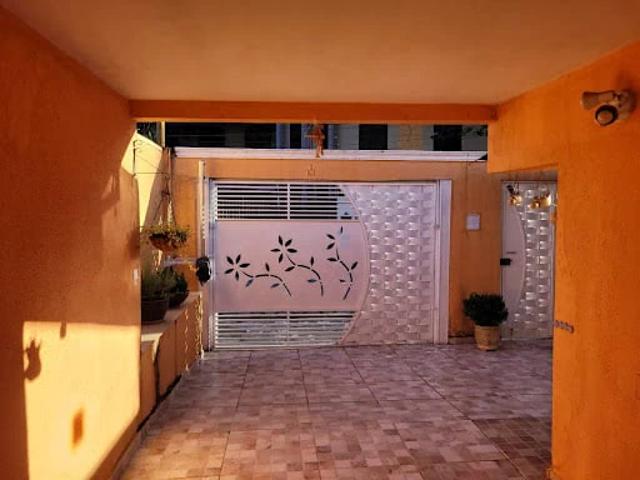 Casa / Sobrado para Venda em Jacareí/SP Jardim Siesta 2 Quartos