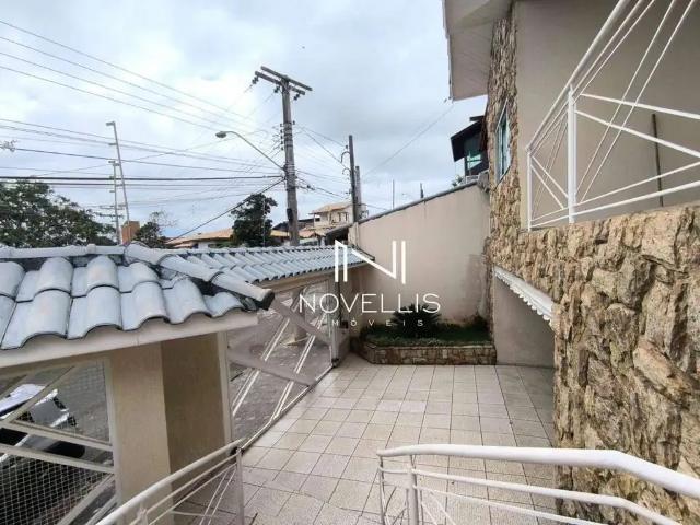 Casa / Sobrado para Venda em Jacareí/SP Jardim Terras de São João 3 Quartos