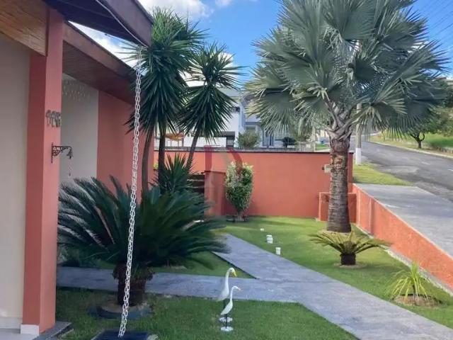 Casa / Sobrado para Venda em Jacareí/SP Jardim Terras de Santa Helena 4 Quartos