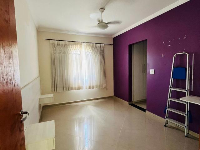 Casa / Sobrado para Venda em Jacareí/SP Jardim Terras de Santa Helena