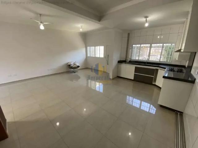 Casa / Sobrado para Venda em Jacareí/SP Loteamento Villa Branca 3 Quartos