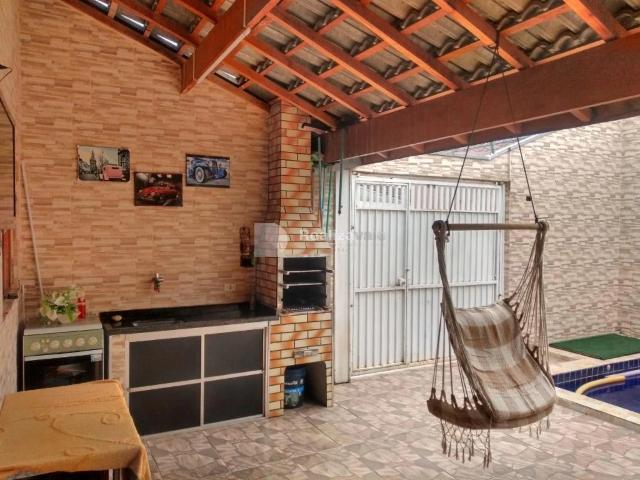 Casa / Sobrado para Venda em Jacareí/SP Loteamento Villa Branca 3 Quartos