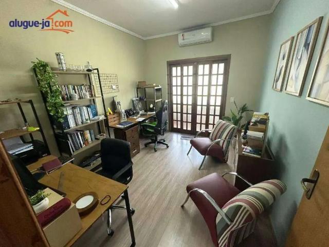 Casa / Sobrado para Venda em Jacareí/SP Loteamento Villa Branca 3 Quartos