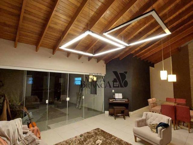 Casa / Sobrado para Venda em Jacareí/SP Loteamento Villa Branca 3 Quartos