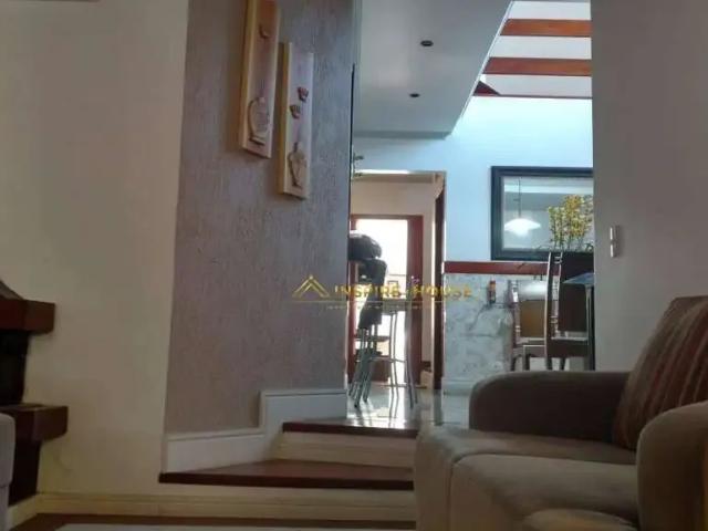 Casa / Sobrado para Venda em Jacareí/SP Loteamento Villa Branca 4 Quartos