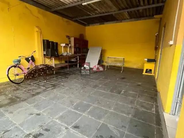 Casa / Sobrado para Venda em Jacareí/SP Parque Meia Lua 2 Quartos