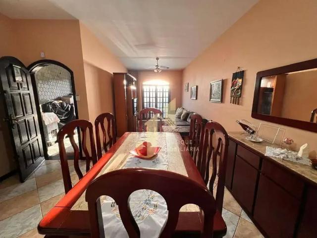 Casa / Sobrado para Venda em Jacareí/SP Parque Meia Lua 3 Quartos