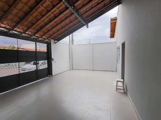 Casa / Sobrado para Venda em Jacareí/SP Parque Nova América 3 Quartos