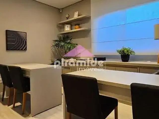 Casa / Sobrado para Venda em Jacareí/SP Parque Califórnia 3 Quartos