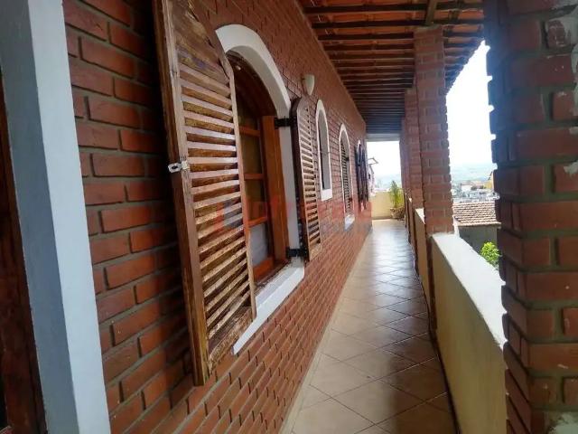 Casa / Sobrado para Venda em Jacareí/SP Parque Santo Antônio 3 Quartos
