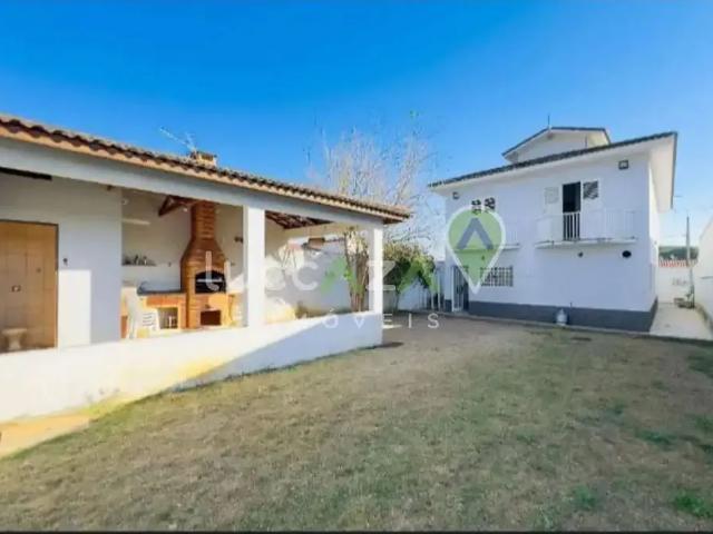 Casa / Sobrado para Venda em Jacareí/SP Parque Santo Antônio 4 Quartos
