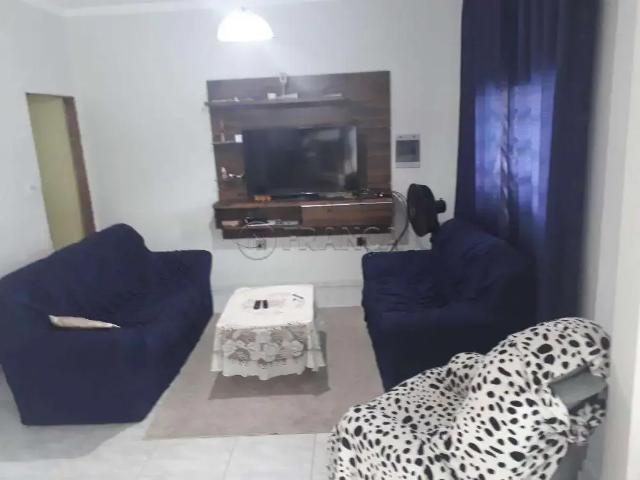 Casa / Sobrado para Venda em Jacareí/SP Residencial Santa Paula 3 Quartos