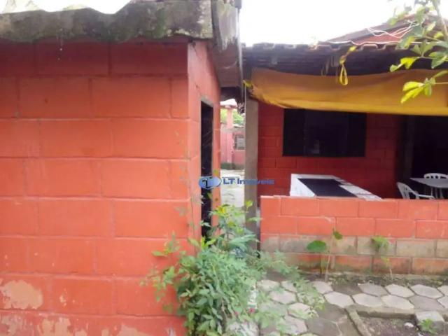 Casa / Sobrado para Venda em Jacareí/SP Veraneio Ijal 2 Quartos