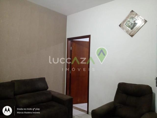 Casa / Sobrado para Venda em Jacareí/SP Vila Zezé 2 Quartos