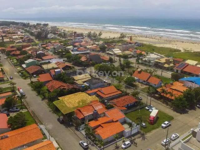 Casa / Sobrado para Venda em Jaguaruna/SC Balneário Arroio Corrente 3 Quartos
