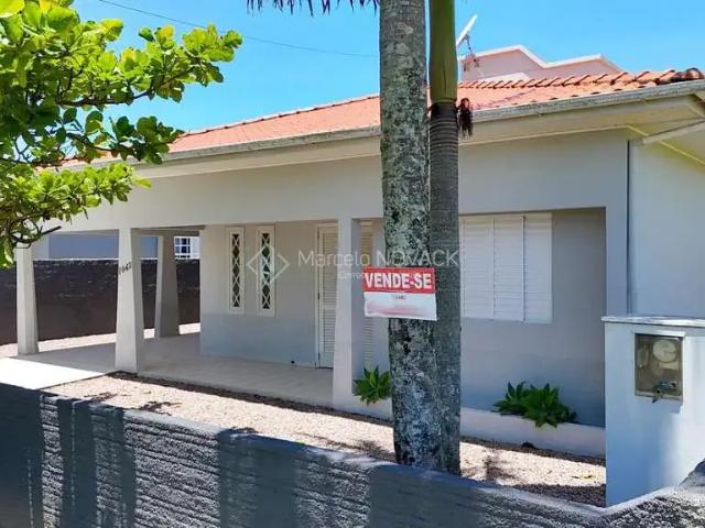 Casa / Sobrado para Venda em Jaguaruna/SC Balneário Esplanada 3 Quartos