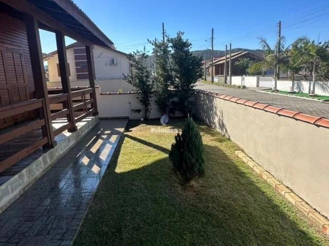 Casa / Sobrado para Venda em Jaguaruna/SC Balneário Esplanada 4 Quartos
