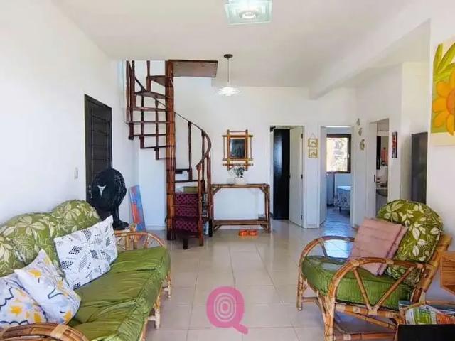 Casa / Sobrado para Venda em Jaguaruna/SC Garopaba do Sul 4 Quartos